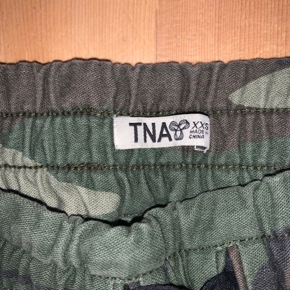 TNA Women’s Shorts - Picture 2 of 3